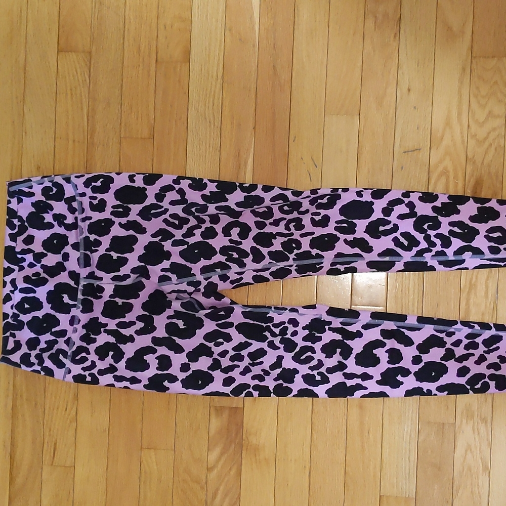 Fleo El Toro 25" Orchid Leopard x Des B - Romey
